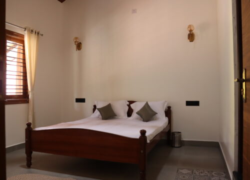 Queen Suite Non - Balcony Room
